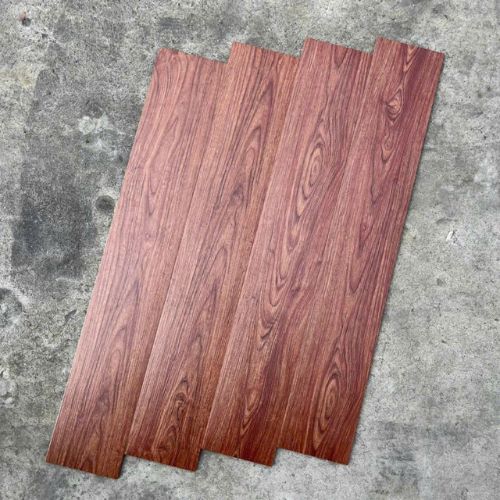 Sàn nhựa giả gỗ 2mm có keo HT05