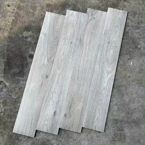 Sàn nhựa giả gỗ 2mm có keo HT09